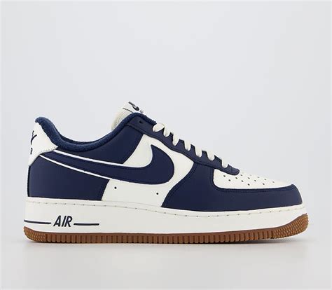 nike air force one lv8